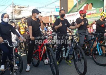 Meriah, Warga Antusias Meriahkan Fun Bike Gelaran Bank Kaltimtara dan Kormi Nunukan