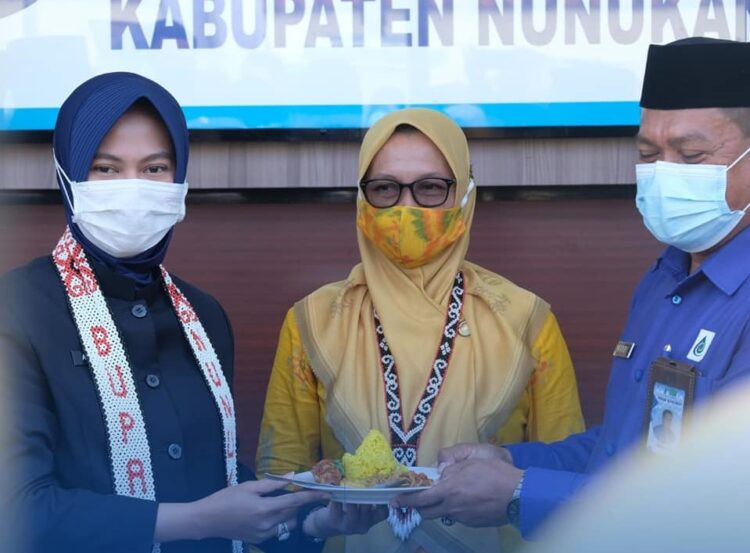 Hadiri HUT PDAM Tirta Taka Nunukan, Bupati Laura Tingkatkan Pelayanan yang Baik Kepada Masyarakat