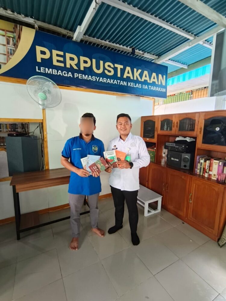 Tingkatkan Minat Baca Warga Binaan, Lapas Tarakan Terima Bantuan Buku dari Perpusnas RI