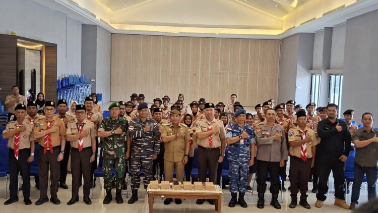 Gubernur Zainal Lepas 119 Pramuka Kaltara ke Jamnas XII