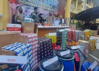 Produksi Shampo dan Minyak Rambut Palsu di Tangerang, Sudah Berjalan Tiga Tahun