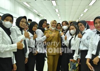 Pegawai Pemerintah Dengan Perjanjian Kerja (PPPK) Formasi Guru Kabupaten Nunukan Resmi Menerima SK