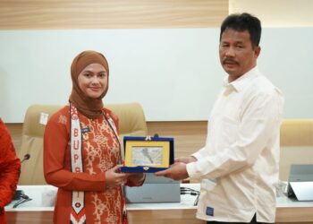 Kagum Dengan Kemajuan Kota Batam, Laura : Saya Salut dan Bangga, Ini Luar Biasa