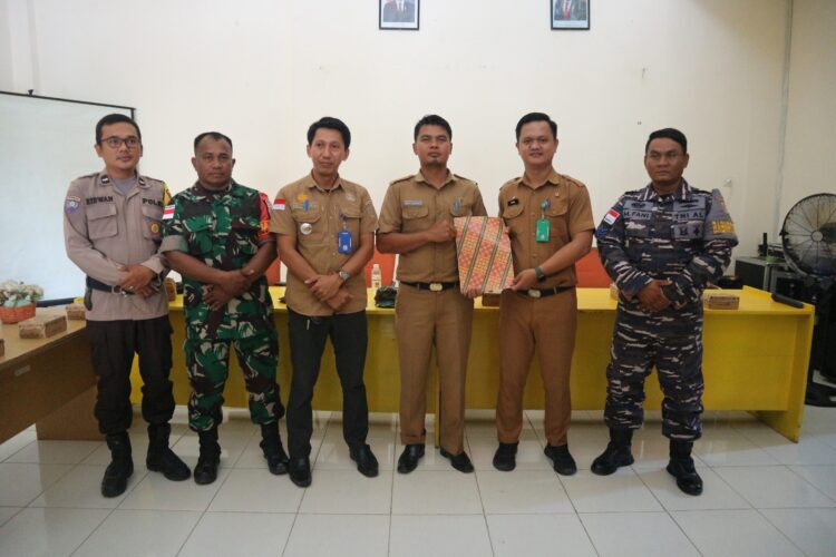 Melepas Figur Lurah Yang Dicintai