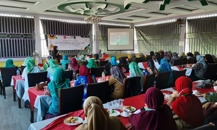 DinkesP2KB Lakukan Orientasi Tim Pendamping Keluarga ke Tingkat Desa