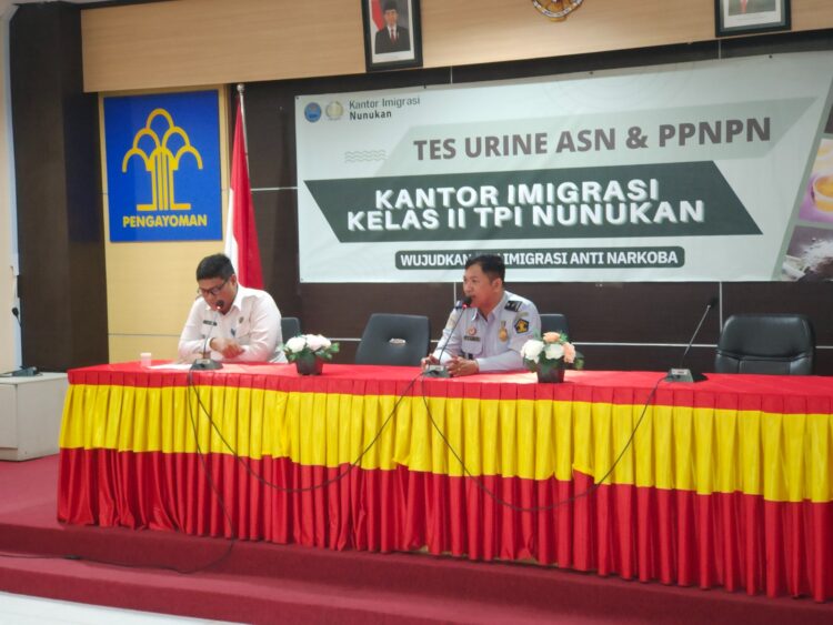 Kantor Imigrasi Kelas II TPI Nunukan Gandeng BNN Laksanakan Tes Urine
