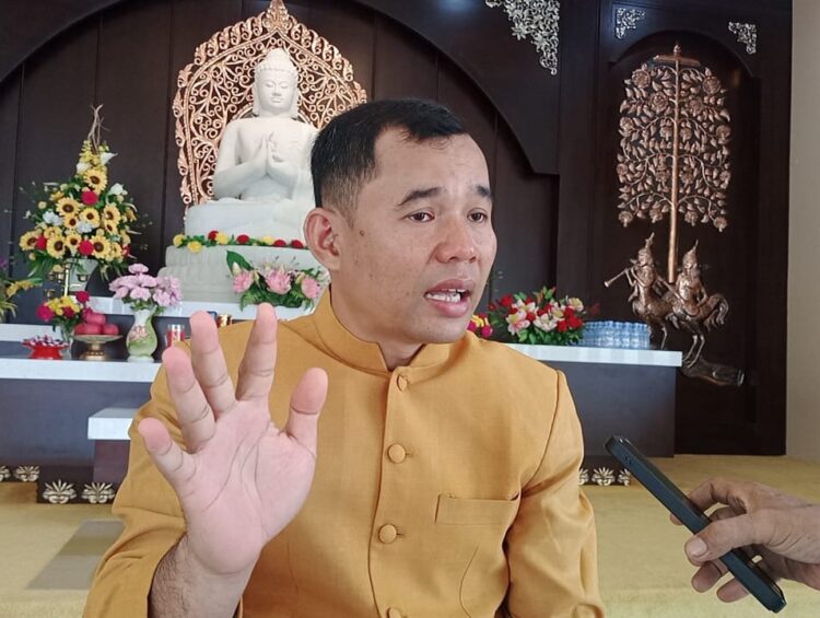 Peringati Trisuci Waisak 2567, umat Buddha di Nunukan Lakukan Pradaksina