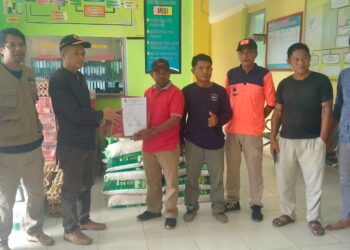 BPBD Salurkan Bantuan Kepada Korban Bencana Banjir Bandang di Kecamatan Tulin Onsoi