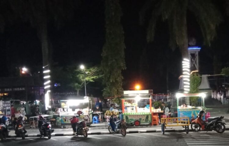 DKUKMPP Akan Seragamkan Gerobak PKL di alun-alun kota Nunukan