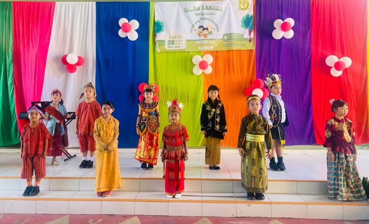 Tanamkan Jiwa Nasionalisme dan Cinta Indonesia, SDK Biji Sesawi Peringati Sumpah Pemuda dan Bulan Bahasa