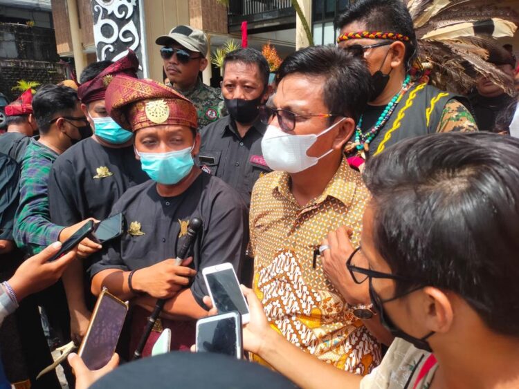 Permintaan Maaf Dianggap Tidak Tulus, Edy Cs Diminta Disidang Secara Adat