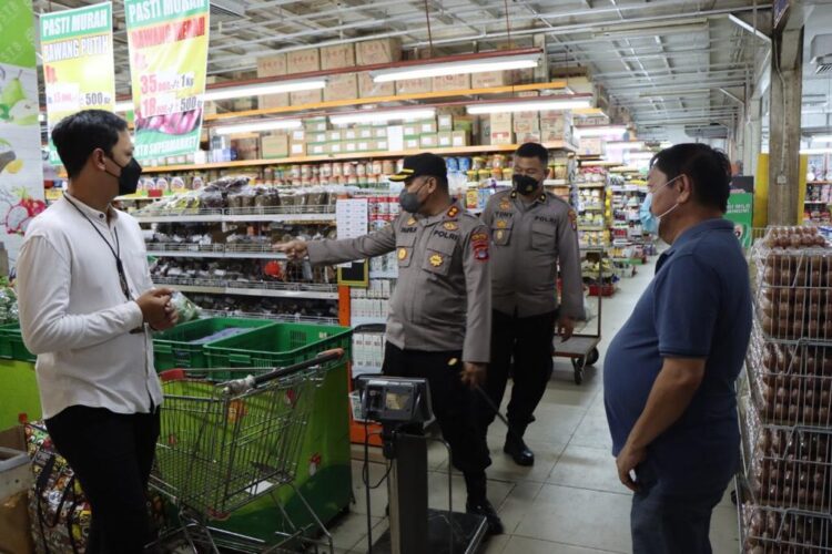 Jelang Ramadhan 2022, Kapolres Tarakan Cek Ketersediaan Minyak Goreng