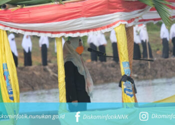 Bupati Nunukan Bertindak Selaku Irup HUT PGRI di Danau SMKN 1 Sebatik Barat