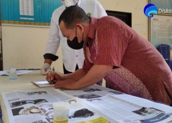 Calon Ketua RT Kelurahan Nunukan Utara Ikuti Tes Urine