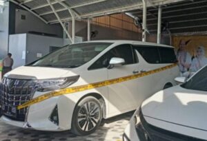 Mobil milik HSB yang disita polisi