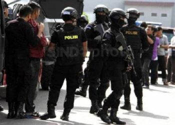 Densus 88 Sergap Dua Orang Terduga Teroris di Luwu Timur, Ditemukan Senjata M16 dan Detonator