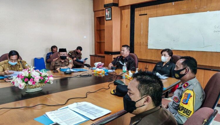 Plh. Bupati Pimpin Rapat Panitia Pilkades dan PilRT