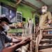 Bupati Kunjungi Salah Satu Pengrajin Rotan Di Desa Pelita Kanaan
