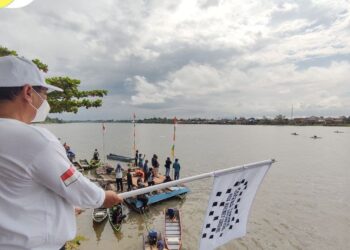 Pemdes dan Karang Taruna Desa Malinau Seberang Gelar Lomba Balap Ketinting