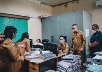 Jelang Akhir Tahun, Bupati Lakukan Sidak Di Beberapa OPD