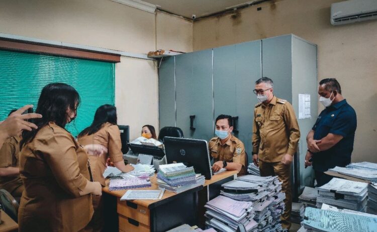 Jelang Akhir Tahun, Bupati Lakukan Sidak Di Beberapa OPD