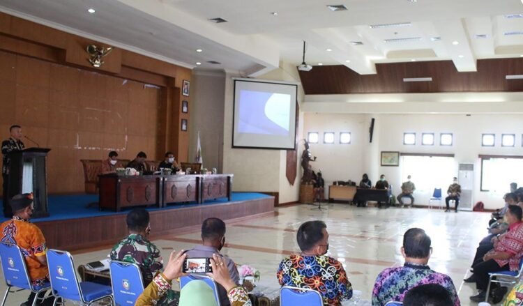 Plh. Sekda Buka FGD Bersama Tim BNPP