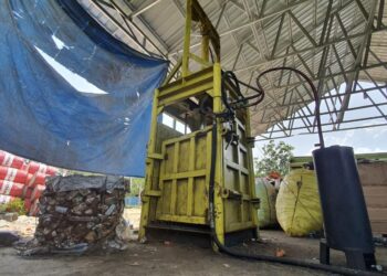 Sempat Alami Kerusakan, Mesin Press Sampah Kini Siap Digunakan