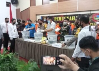 7,4 Kg BB Sabu Bernilai Miliaran Dimusnahkan di Mapolres Nunukan