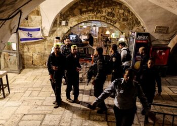 Warga Palestina Tewas Setelah Menikam Dua Petugas Polisi Israel di Yerusalem