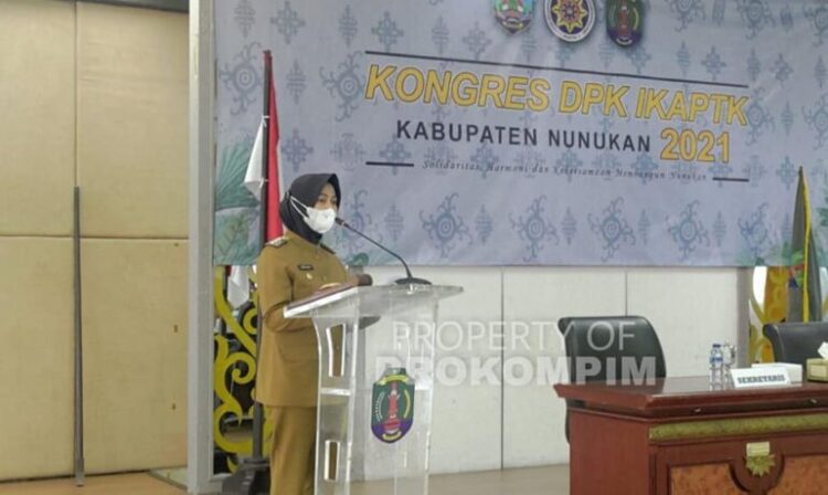 Hadiri Kongres DPK IKAPTK Nunukan, Bupati Laura : Sumbangsih dan Pemikiran Alumninya Begitu Luar Biasa