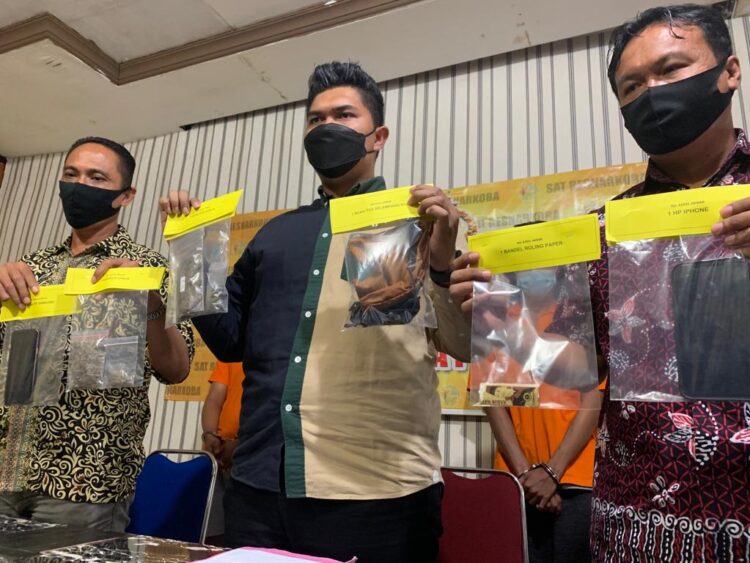 Satresnarkoba Ungkap Kasus Pertama Ganja di Tarakan, Dikirim Melalui Jasa Pengiriman Paket Ekpedisi