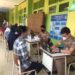 Antusiasme Warga Ikuti Vaksinasi di SDN 024 Tarakan