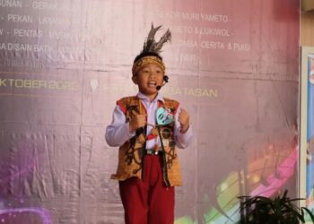 Peserta lomba bercerita (FOTO : Diskominfo Nunukan)