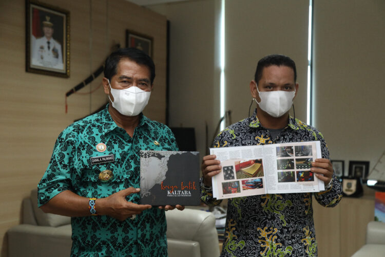 Buku Batik Kaltara Warnai Hari jadi Bumi Benuanta