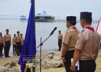 Anggota Saka Bahari Angkatan Ke 9 Lanal Nunukan Dilantik di Pantai Marina