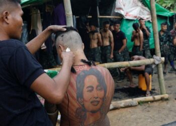 2.500 Orang Mengungsi ke Thailand saat Pemberontak Bentrok dengan Tentara Myanmar