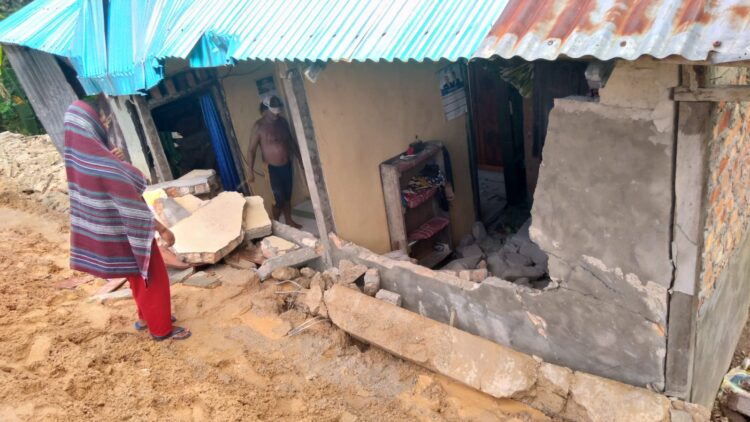 Longsor di Juata Kerikil, Satu Rumah Hancur
