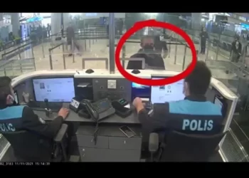 Diplomat AS Ditangkap di Turki karena Menjual Paspor ke Suriah