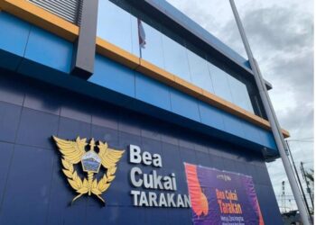 BEA Cukai : Persyaratan Dokumen Ekspor Enam Kontainer Rokok Sudah Terpenuhi