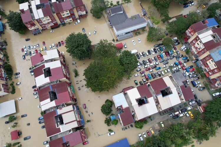 Banjir di Malaysia, Sedikitnya Delapan Tewas