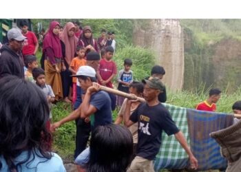 Tiga Penambang Tertimbun Longsor, di Sukabumi