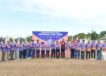 Pertandingan Eksebisi Tandai Dibukanya Amanah Cup 2002, Gubernur Zainal Arifin Paliwang Lesatkan 1 Gol di Gawang Forkopimda Nunukan