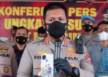 Polisi Gadungan Tipu Korban Rp8,5 Juta, Dibekuk Satreskrim Polresta Sidoarjo