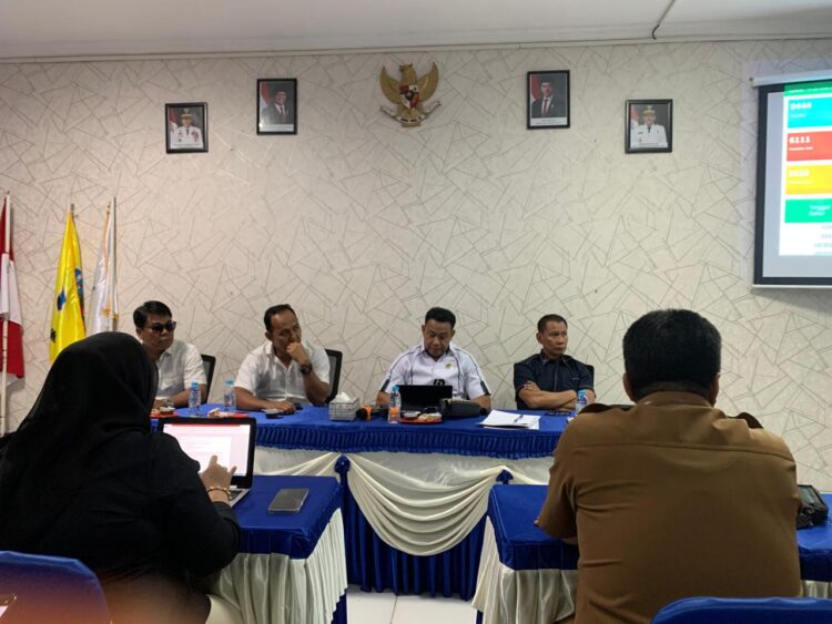 Komisi IV DPRD Provinsi Kalimantan Utara menggelar rapat kerja bersama Dinas Pendidikan dan Kebudayaan Provinsi Kalimantan Utara untuk mengevaluasi pelaksanaan Sistem Penerimaan Murid Baru (SPMB) Tahun 2026