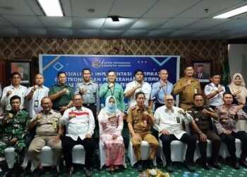 BPN Nunukan Serahkan Sertipikat Aset Pemda