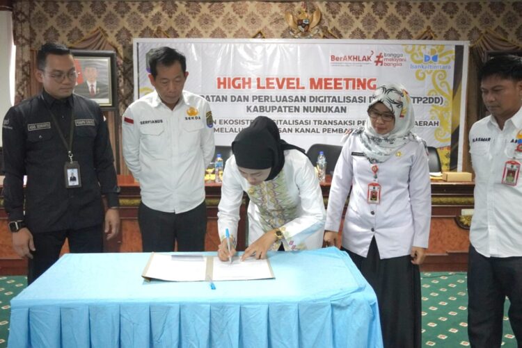 High Level Meeting (HLM) Tim Percepatan dan Perluasan Digitalisasi Daerah (TP2DD)