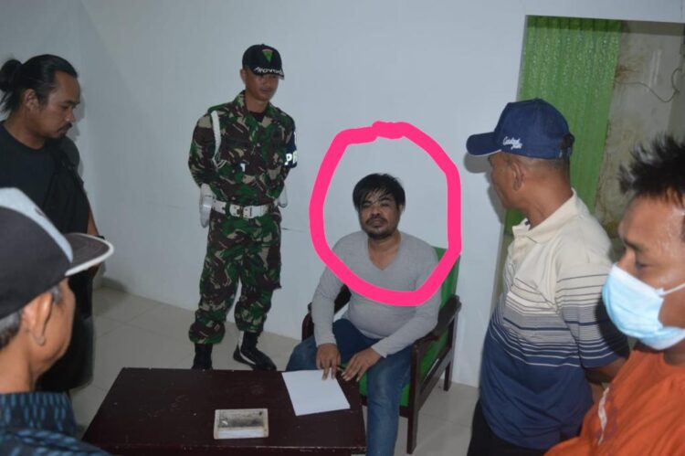 Coba Lihat Lingkaran Merah Ini, Wajah Pria yang Ngaku Babinsa Ini Bikin Kesel