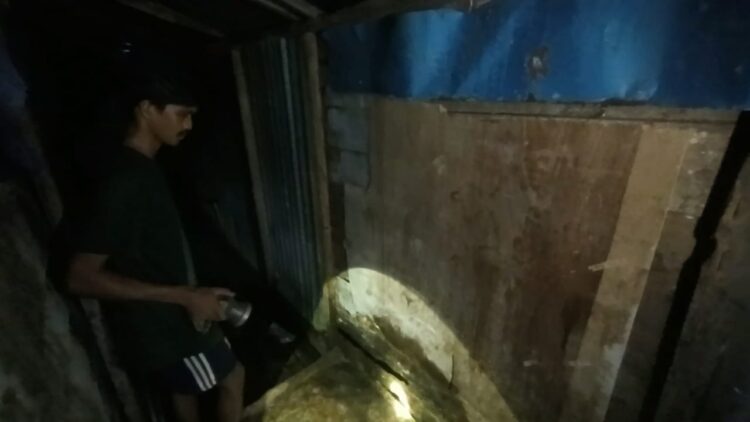 Lokasi teror minyak tanah.