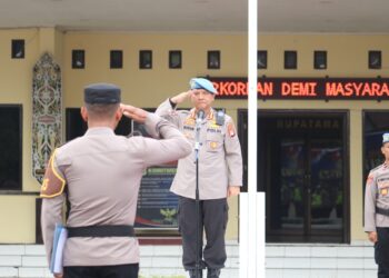 Sambangi Polres Malinau dan Polsek Sekatak, Kabid Propam Polda Kaltara Sampaikan Hal ini