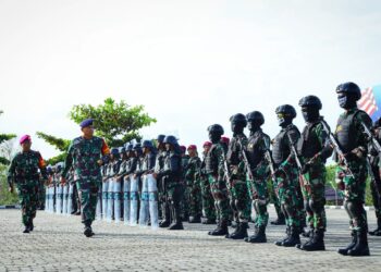 Cek Kesiapan Prajurit di Pemilu 2024, Danlantamal XIII Pimpin Gelar Apel Pasukan